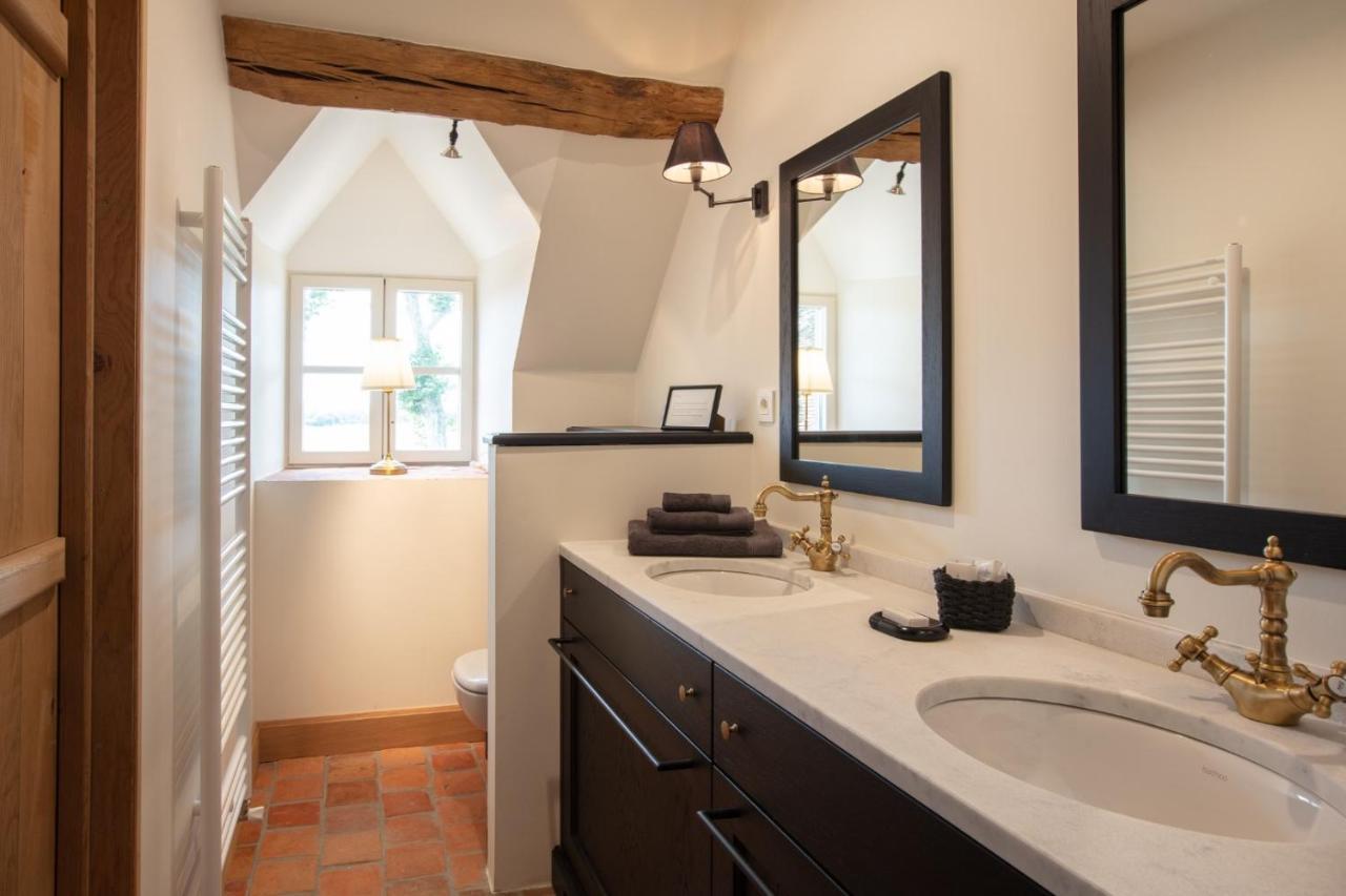 マニ・クール La Ferme De Planchevienne Bed & Breakfast エクステリア 写真
