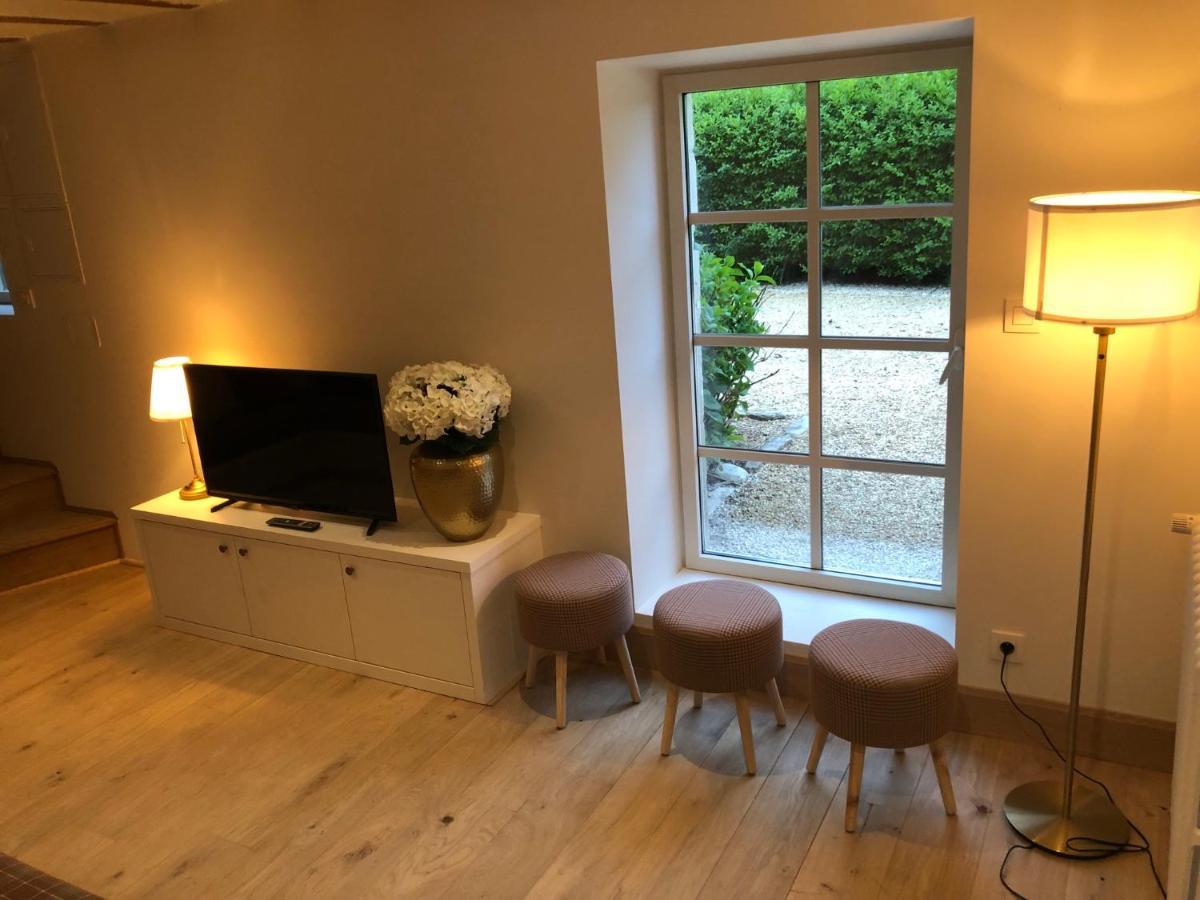 マニ・クール La Ferme De Planchevienne Bed & Breakfast エクステリア 写真